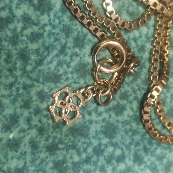 Vintage Ann Taylor Gold-tone Clear Emerald Cut Crystal Long Crystal Necklace - Picture 4 of 10